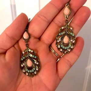 Chandelier earrings